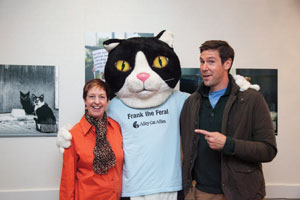 Everyone wants a photo with Frank the Feral! Alley Cat Allies president Becky Robinson and John Fulton join in.